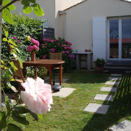 STUDIO indépendant DRAPS fournis VRAI lit WIFI vélos 700m OCEAN Brétignolles-sur-Mer Exterior foto
